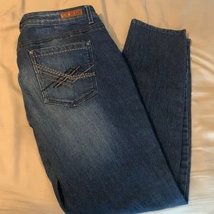 Dark wash skinny Jean